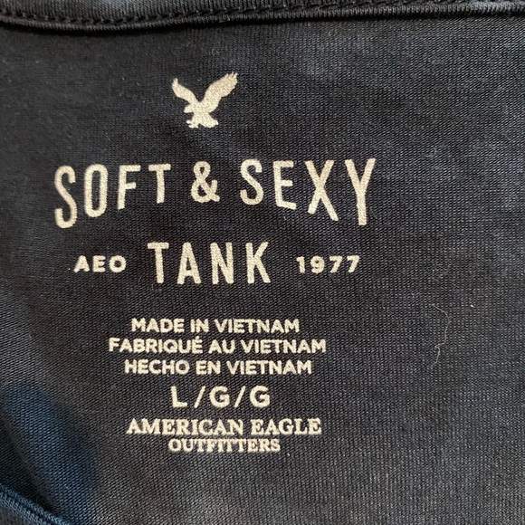 - Tank top - Picture 2 of 2